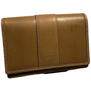 Coach Wallet Leatherware Tan Leather Trifold NWOT Small Marks